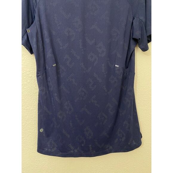 Men’s Lululemon top - Picture 6 of 8